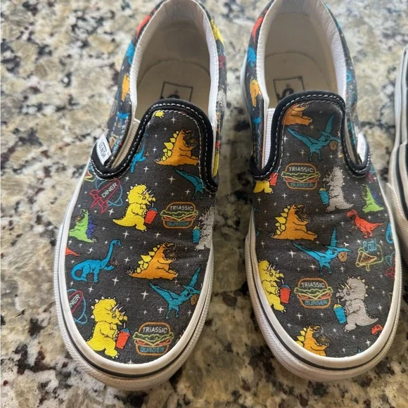 BOY VAN BUNDLE SIZE 1 new condition !!!! - Picture 4 of 5